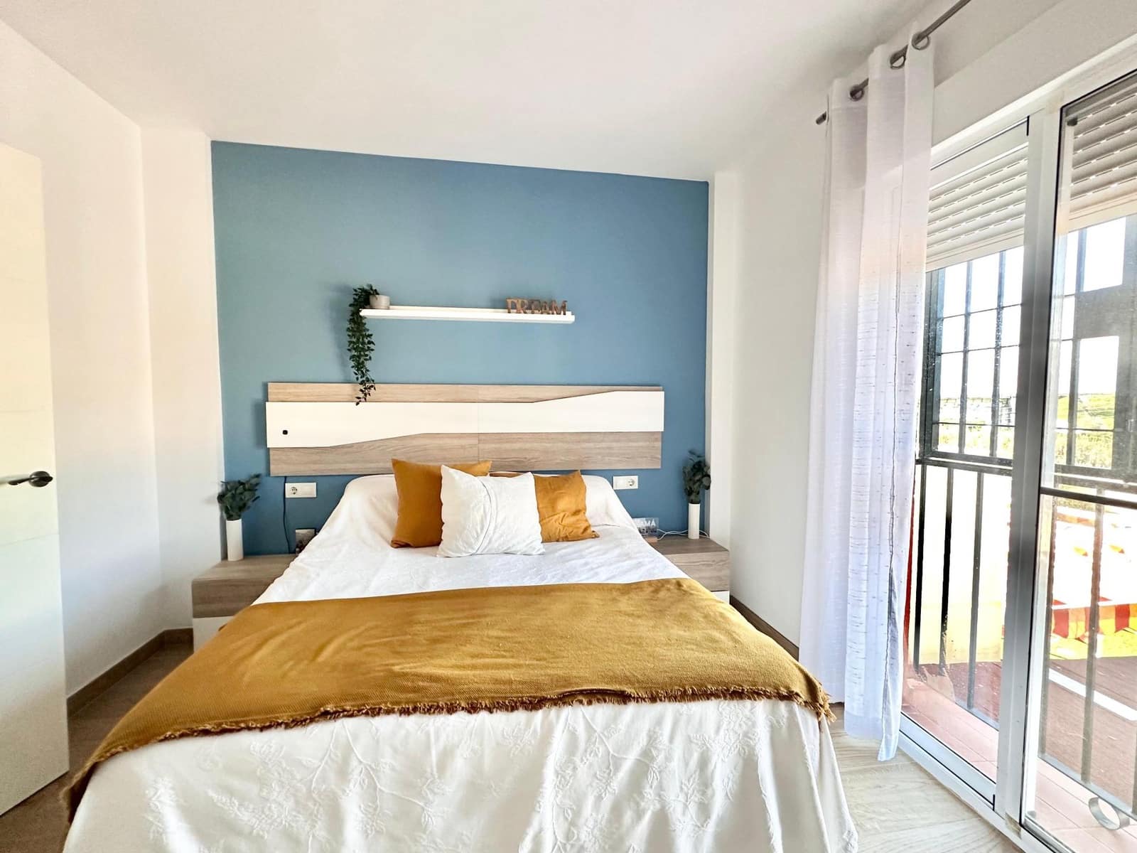 3 sypialnia Dom blizniak na sprzedaż w Cartama z basenem garażem - 385 000 € (Ref: 9530728)