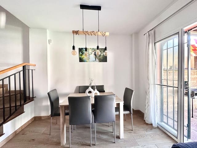 3 sypialnia Dom blizniak na sprzedaż w Cártama z basenem garażem - 385 000 € (Ref: 9530728)