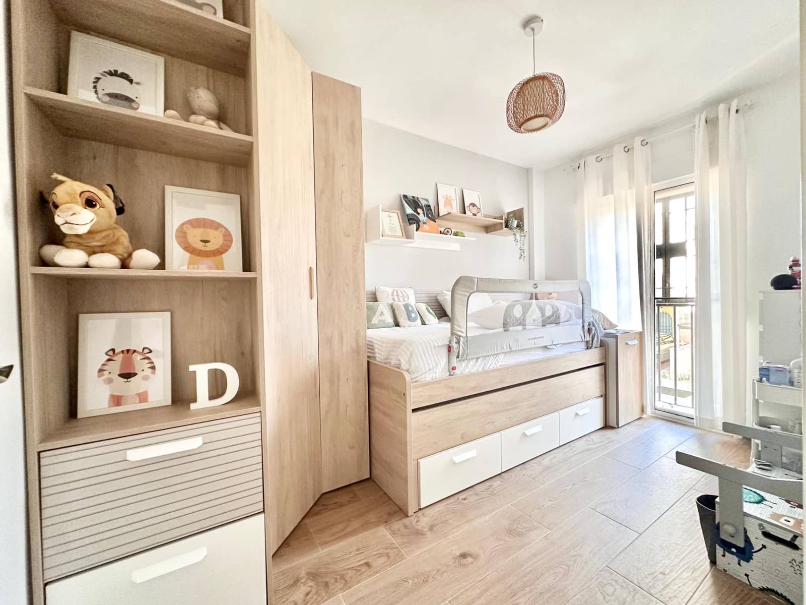 3 sypialnia Dom blizniak na sprzedaż w Cartama z basenem garażem - 385 000 € (Ref: 9530728)