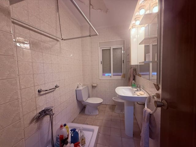 3 sypialnia Mieszkanie na sprzedaż w Cruz de Humilladero, Miasto Málaga - 187 000 € (Ref: 9533833)