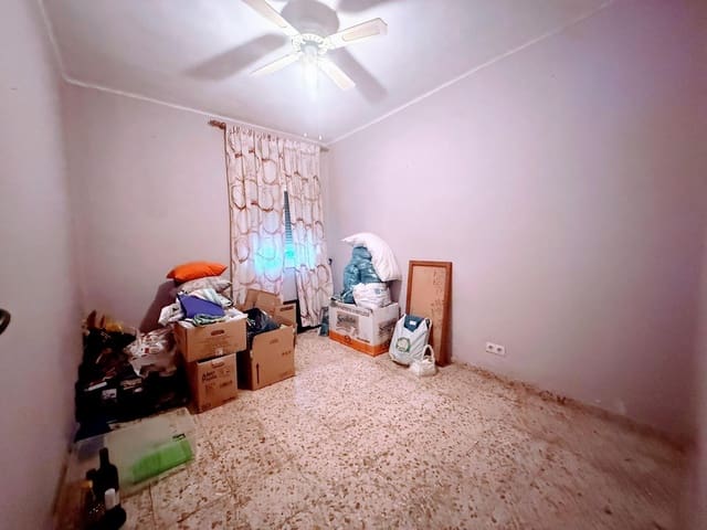 3 sypialnia Mieszkanie na sprzedaż w Cruz de Humilladero, Miasto Málaga - 187 000 € (Ref: 9533833)