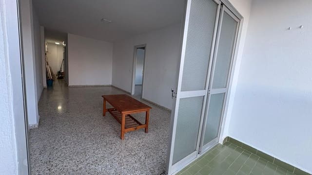 3 soveværelse Lejlighed til leje i Carretera de Cadiz, Málaga by - € 1.200 (Ref: 9533835)