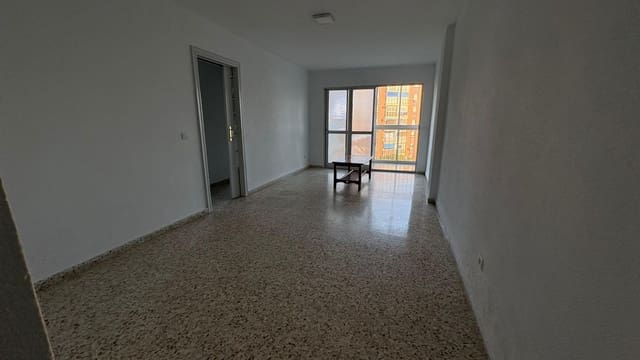 3 soveværelse Lejlighed til leje i Carretera de Cadiz, Málaga by - € 1.200 (Ref: 9533835)