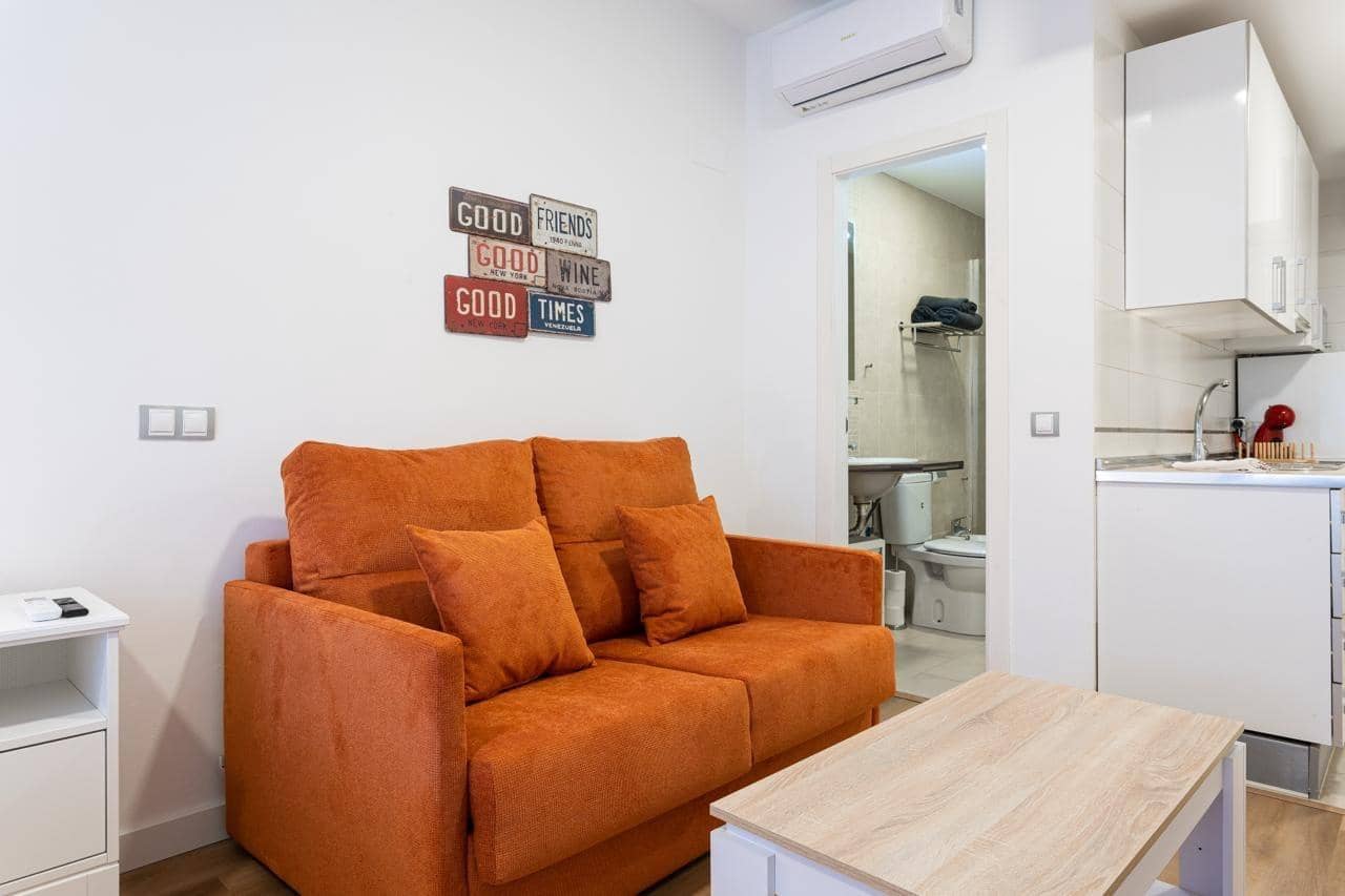 Leilighet til salgs i Malaga by - € 235 000 (Ref: 9533836)