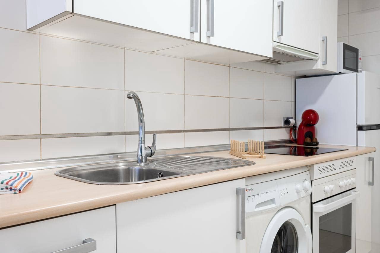 Leilighet til salgs i Malaga by - € 235 000 (Ref: 9533836)