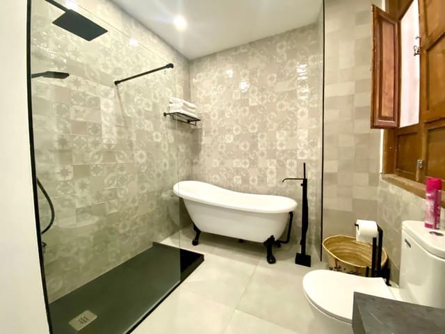 2 soverom Leilighet til salgs i Centro Historico, Málaga by - € 560 000 (Ref: 9536031)