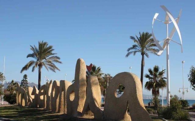 1 bedroom Flat for rent in Carretera de Cadiz, Málaga city with garage - € 1,300 (Ref: 9536807)