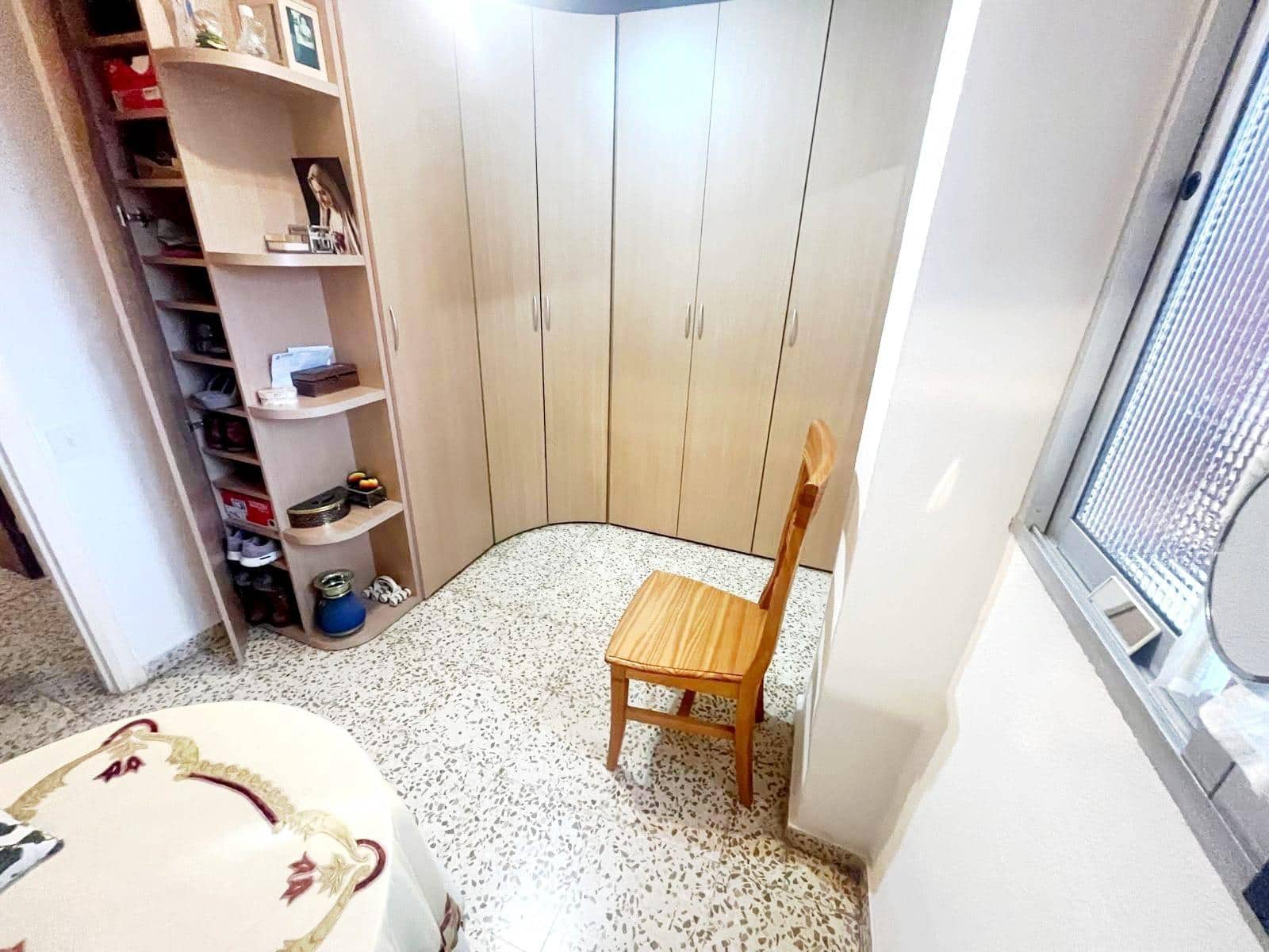 Piso de 3 habitaciones en Málaga ciudad en venta - 230.000 € (Ref: 9541224)