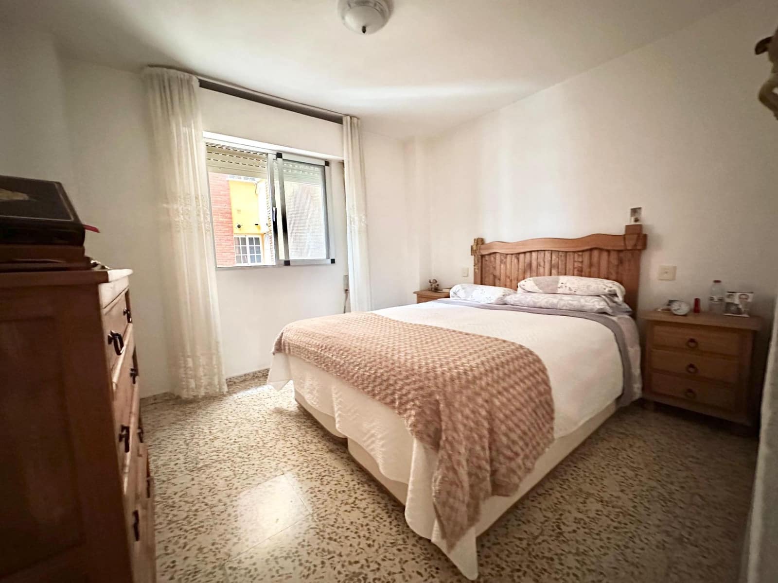 Piso de 3 habitaciones en Málaga ciudad en venta - 230.000 € (Ref: 9541224)
