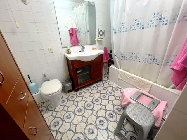 Piso de 3 habitaciones en Málaga ciudad en venta - 230.000 € (Ref: 9541224)