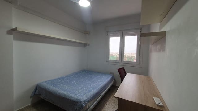 Piso de 3 habitaciones en Santa Paula, Málaga ciudad en alquiler - 1.300 € (Ref: 9551659)