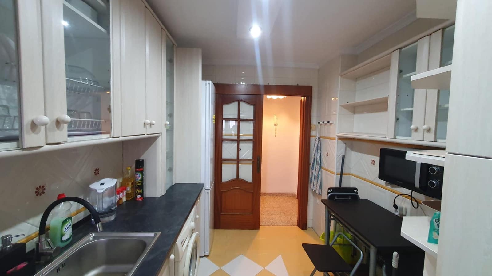 Piso de 3 habitaciones en Málaga ciudad en alquiler - 1.300 € (Ref: 9551659)