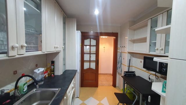 Piso de 3 habitaciones en Santa Paula, Málaga ciudad en alquiler - 1.300 € (Ref: 9551659)