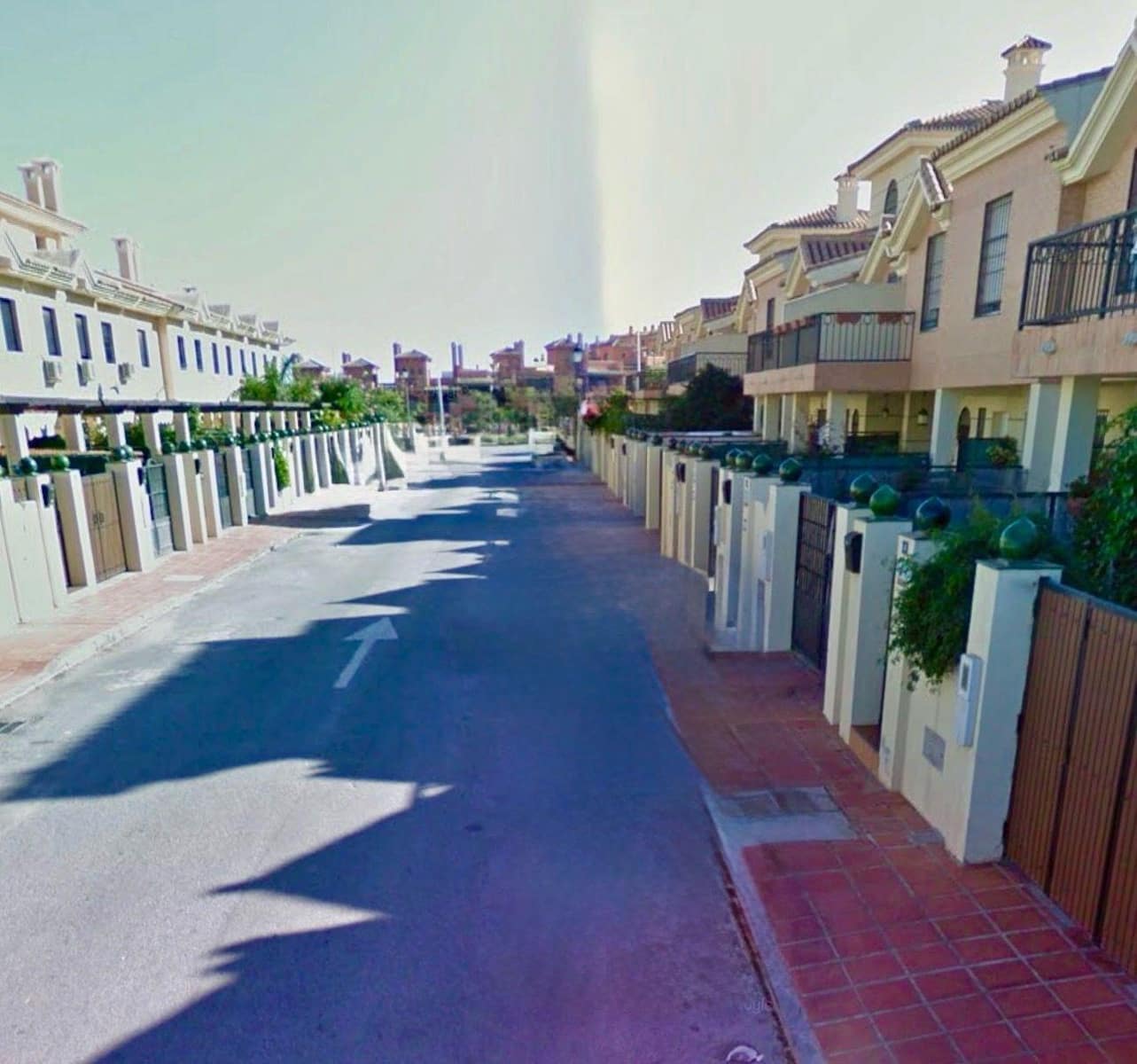 4 bedroom Villa for sale in Alhaurin de la Torre with pool garage - € 415,000 (Ref: 9551660)