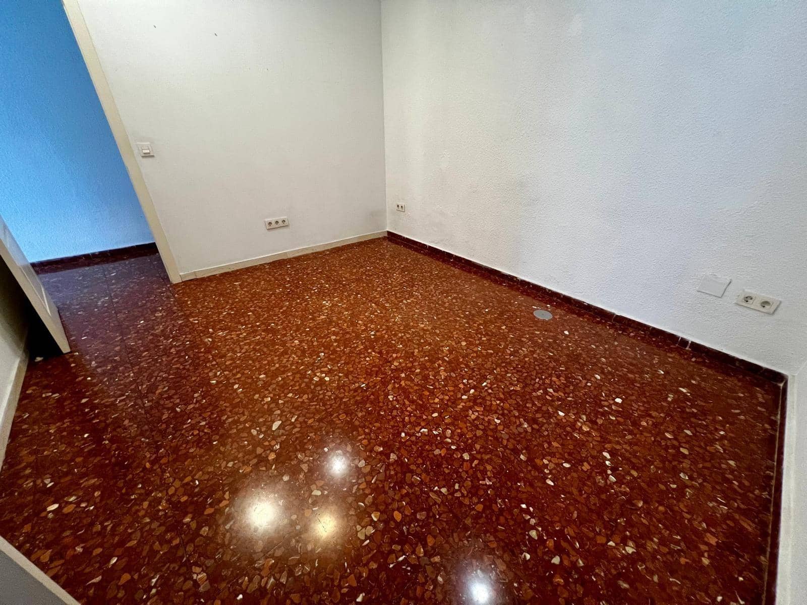 Local Comercial en Málaga ciudad en venta - 185.000 € (Ref: 9551661)