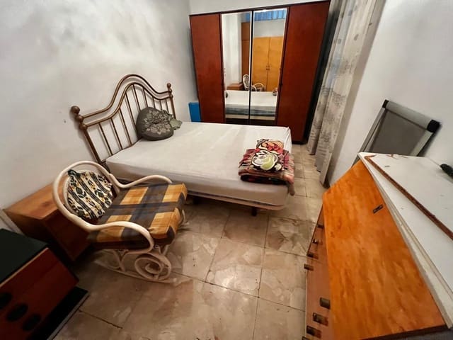 2 makuuhuone Asunto myytävänä paikassa Málaga kaupunki - 225 000 € (Ref: 9555972)