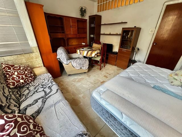 2 makuuhuone Asunto myytävänä paikassa Málaga kaupunki - 225 000 € (Ref: 9555972)