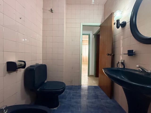 2 soveværelse Lejlighed til salg i Las Chapas, Málaga by - € 218.000 (Ref: 9555972)