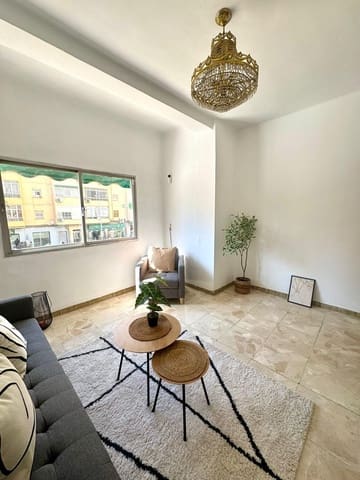 2 bedroom Flat for sale in Las Chapas, Málaga city - € 218,000 (Ref: 9555972)