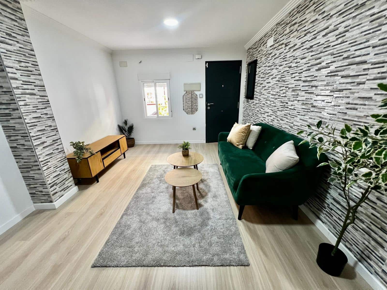 2 Zimmer Reihenhaus zu verkaufen in Malaga Stadt - 269.000 € (Ref: 9568774)