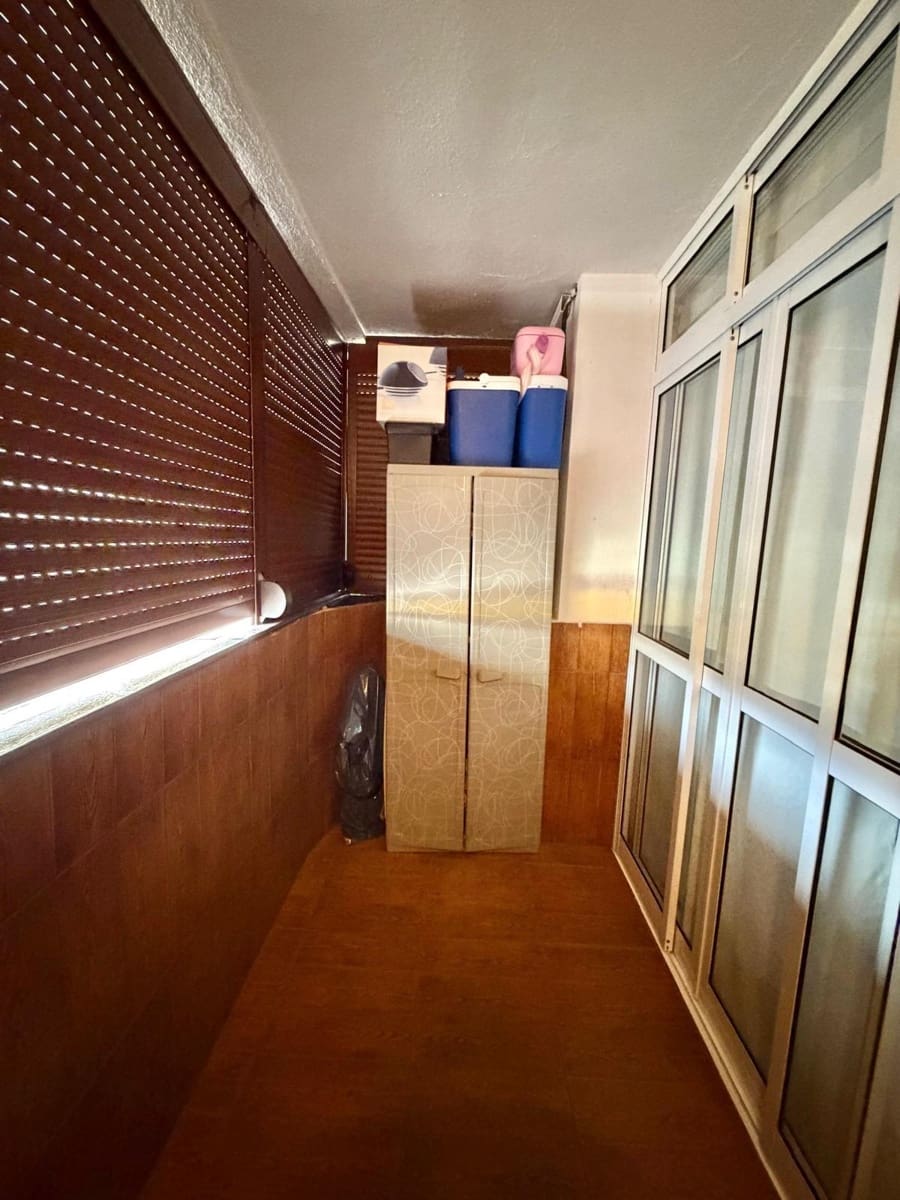 Piso de 3 habitaciones en Málaga ciudad en venta - 165.000 € (Ref: 9571290)