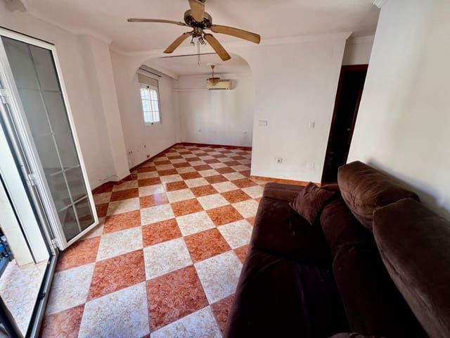 1 soveværelse Lejlighed til salg i Capuchinos, Málaga by - € 180.000 (Ref: 9571291)