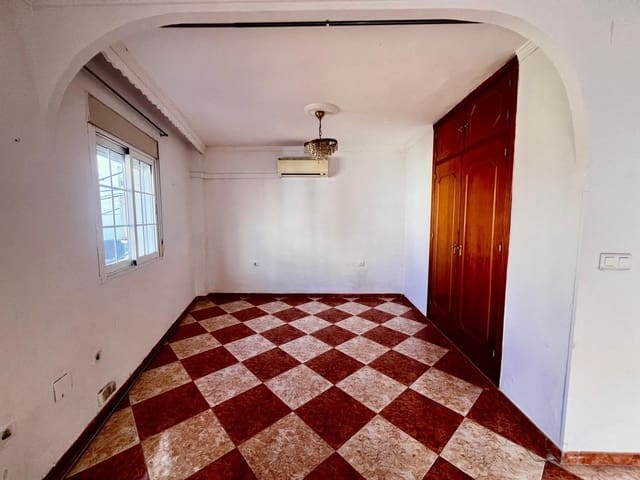 1 soveværelse Lejlighed til salg i Capuchinos, Málaga by - € 180.000 (Ref: 9571291)