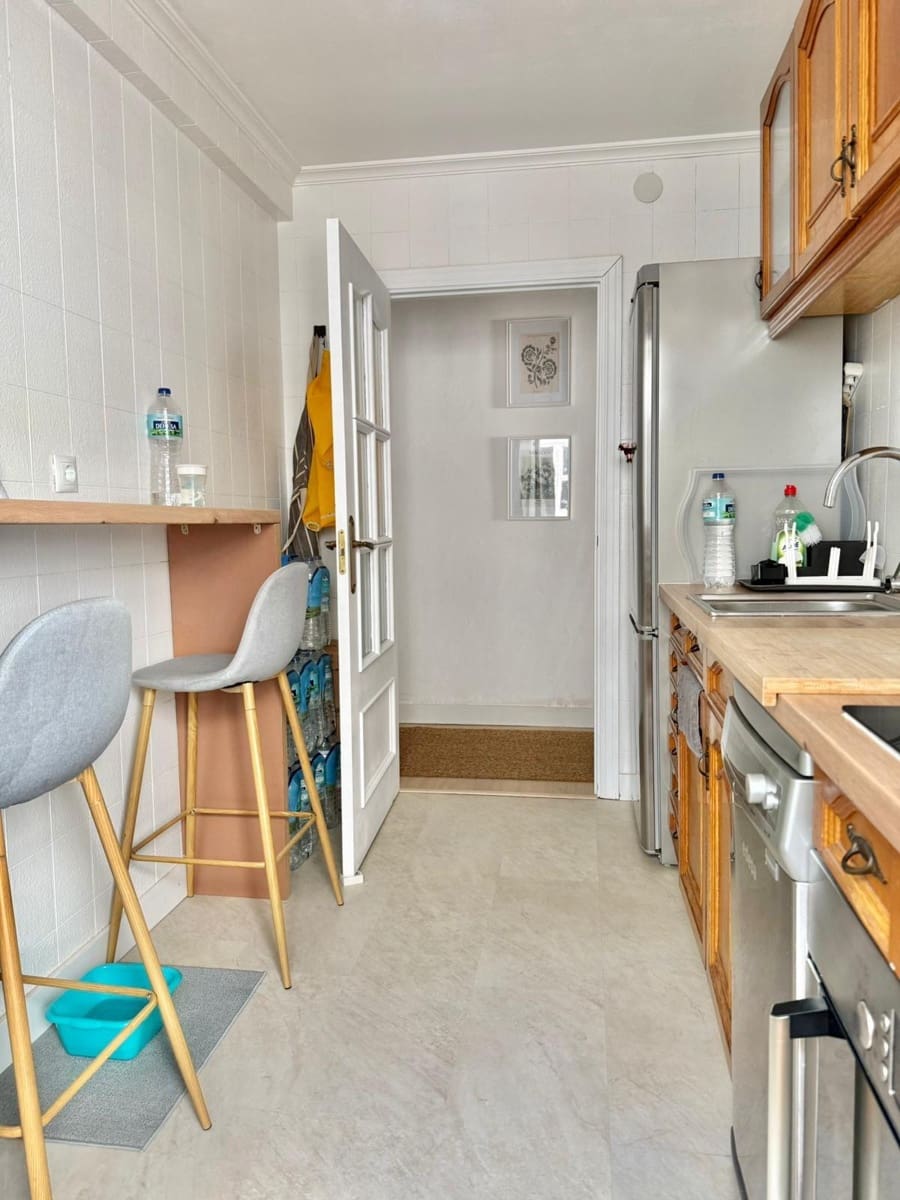 Piso de 3 habitaciones en Málaga ciudad en venta - 286.000 € (Ref: 9586609)