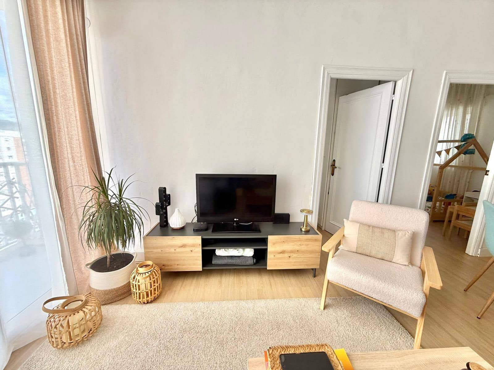 Piso de 3 habitaciones en Málaga ciudad en venta - 286.000 € (Ref: 9586609)