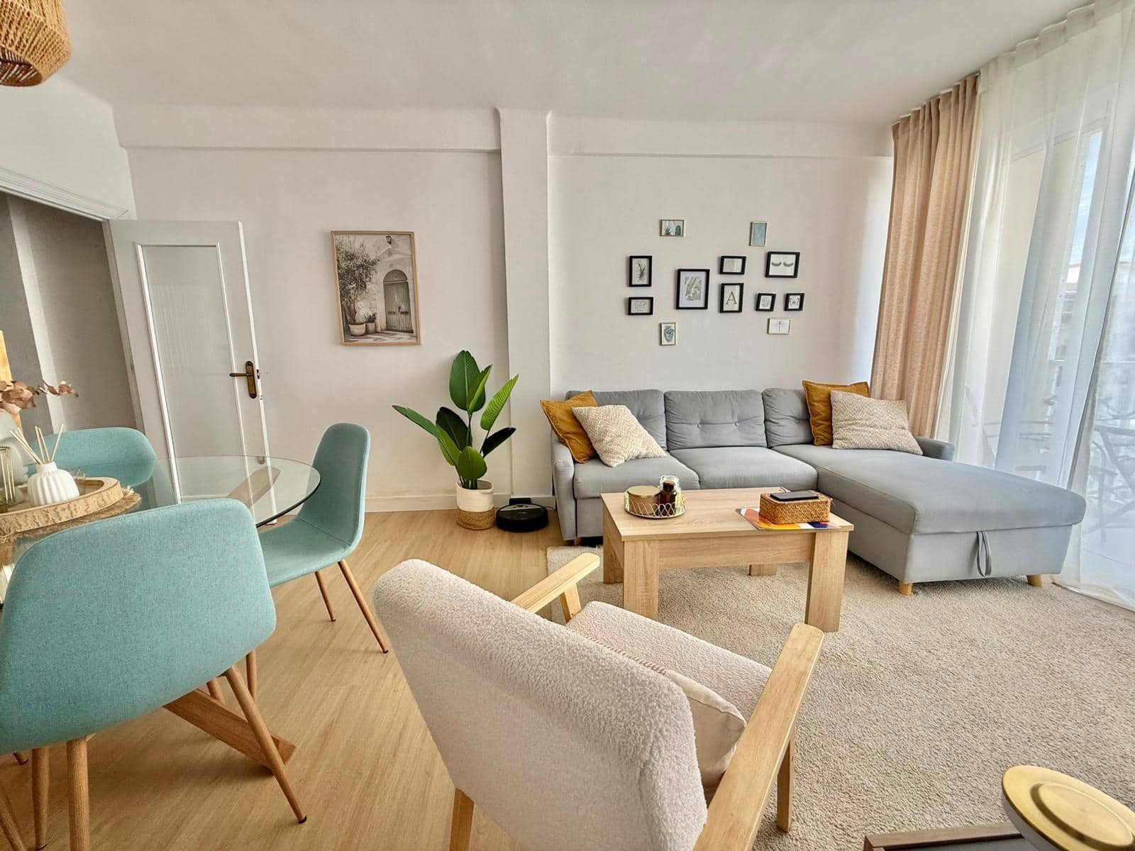 Piso de 3 habitaciones en Málaga ciudad en venta - 286.000 € (Ref: 9586609)