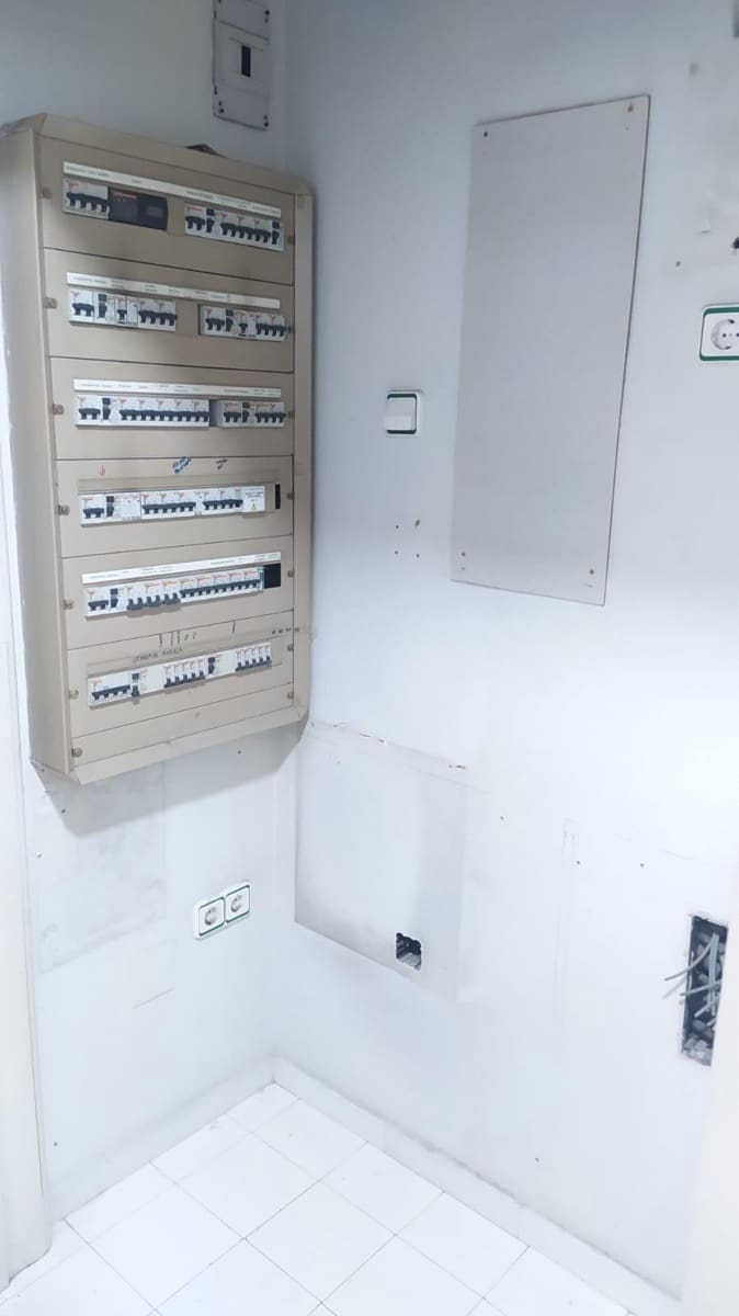 Commerciale da affittare in Malaga citta - 2.500 € (Rif: 9596258)