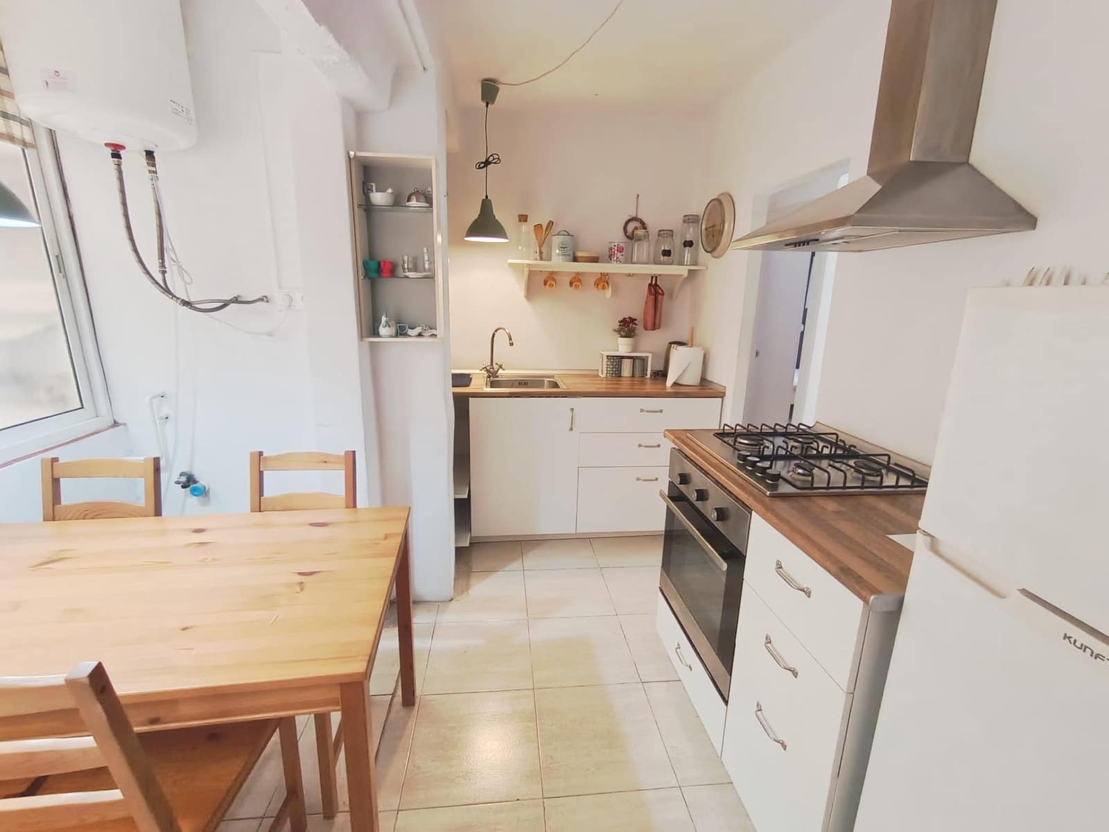 4 camera da letto Appartamento da affittare in Malaga citta - 400 € (Rif: 9596284)