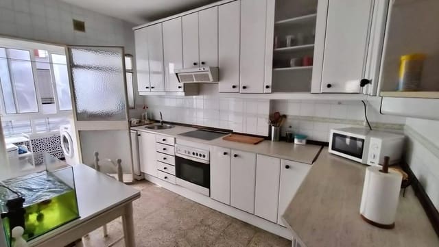 4 soveværelse Lejlighed til salg i Gamarra, Málaga by - € 472.000 (Ref: 9599636)