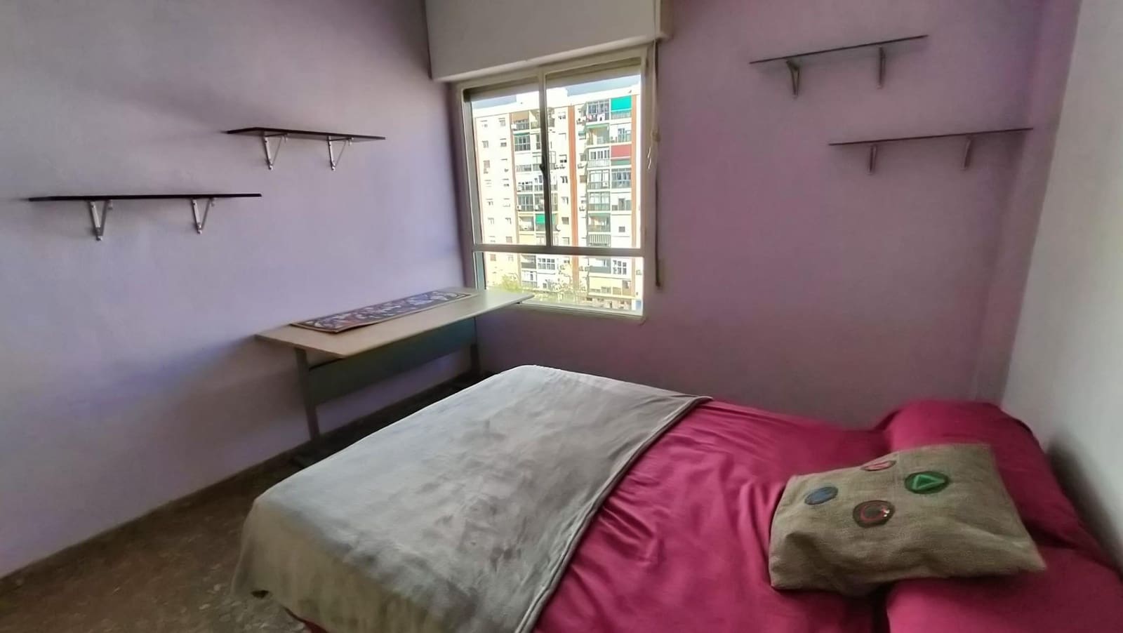 4 soveværelse Lejlighed til salg i Malaga by - € 472.000 (Ref: 9599636)