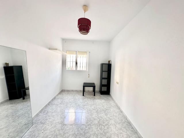 4 soverom Penthouse til salgs i Puerto de la Torre, Málaga by - € 298 000 (Ref: 9599637)