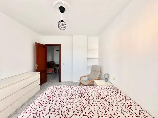 4 soverom Penthouse til salgs i Puerto de la Torre, Málaga by - € 298 000 (Ref: 9599637)