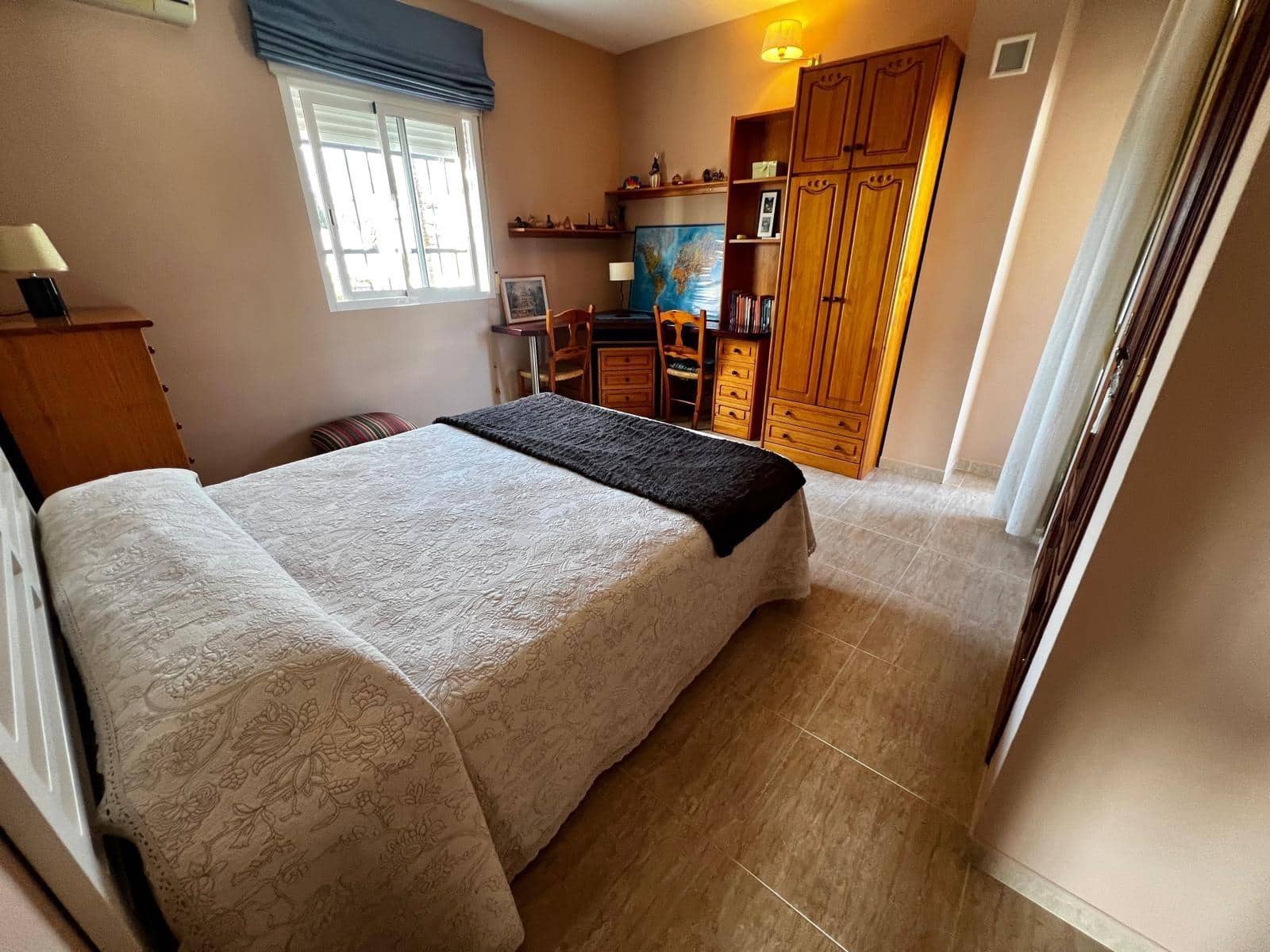 5 soverom Villa til salgs i Churriana med svømmebasseng garasje - € 890 000 (Ref: 9599639)