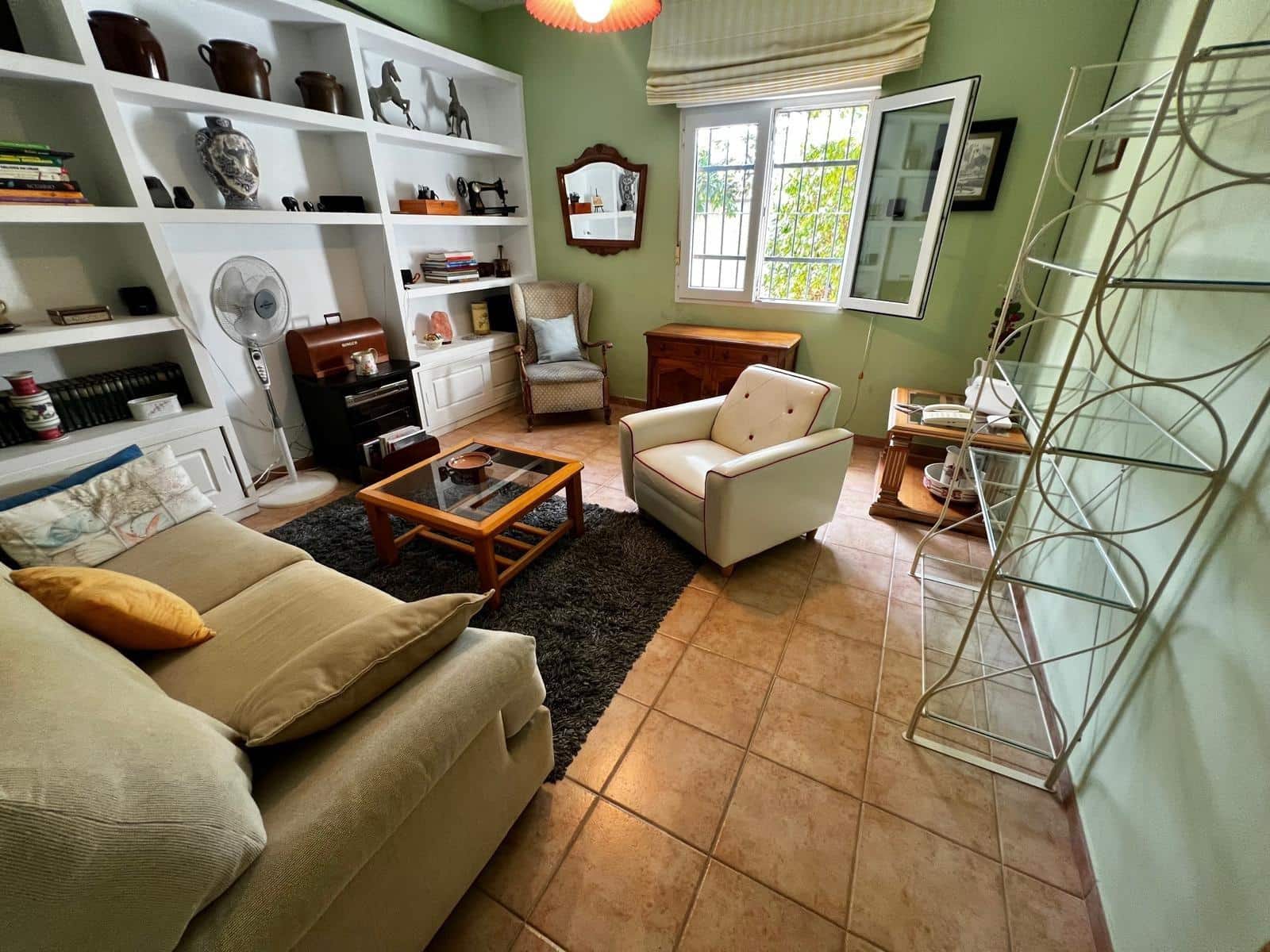 5 bedroom Villa for sale in Churriana with pool garage - € 890,000 (Ref: 9599639)