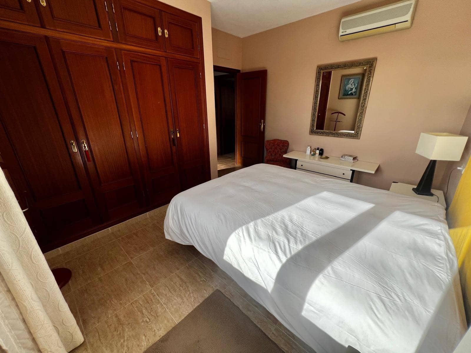 5 bedroom Villa for sale in Churriana with pool garage - € 890,000 (Ref: 9599639)