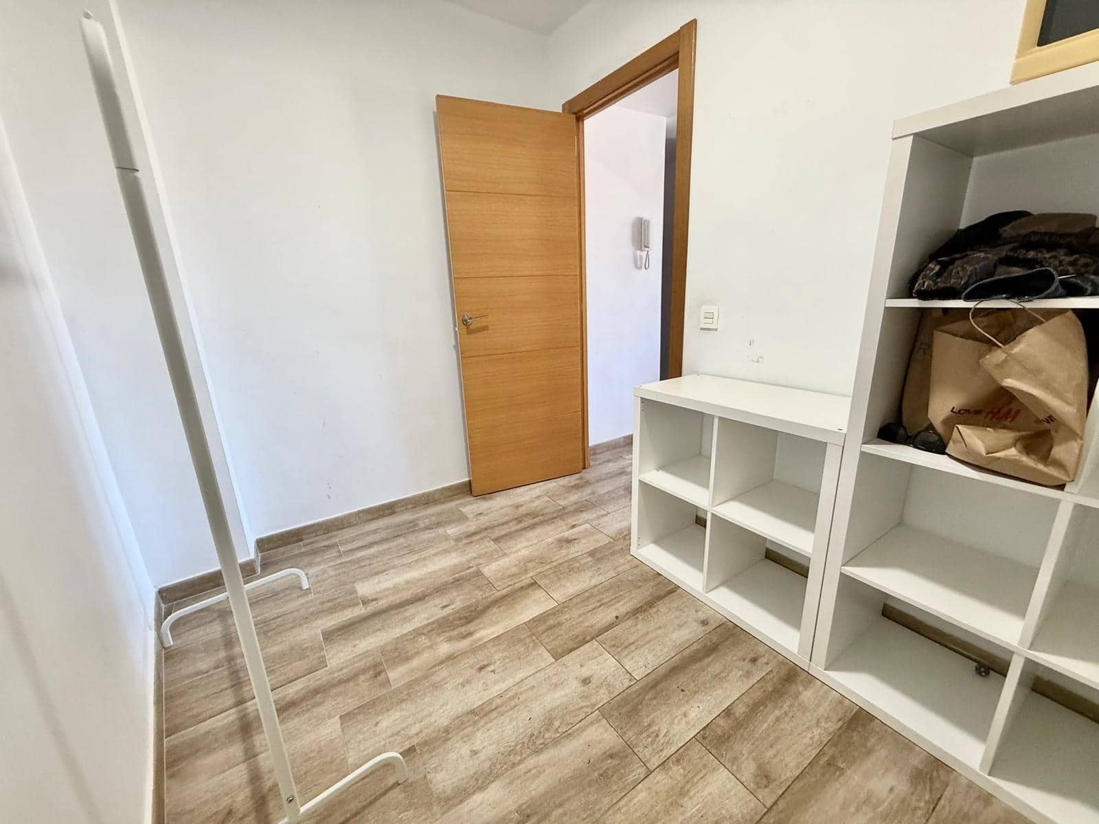 3 Zimmer Wohnung zu vermieten in Malaga Stadt - 1.200 € (Ref: 9601192)