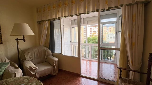 3 Zimmer Wohnung zu verkaufen in Carretera de Cadiz, Málaga Stadt - 265.000 € (Ref: 9605073)