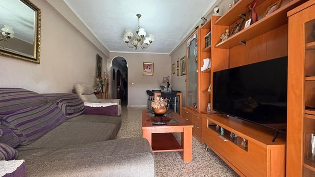 3 soveværelse Lejlighed til salg i Carretera de Cadiz, Málaga by - € 260.000 (Ref: 9608157)