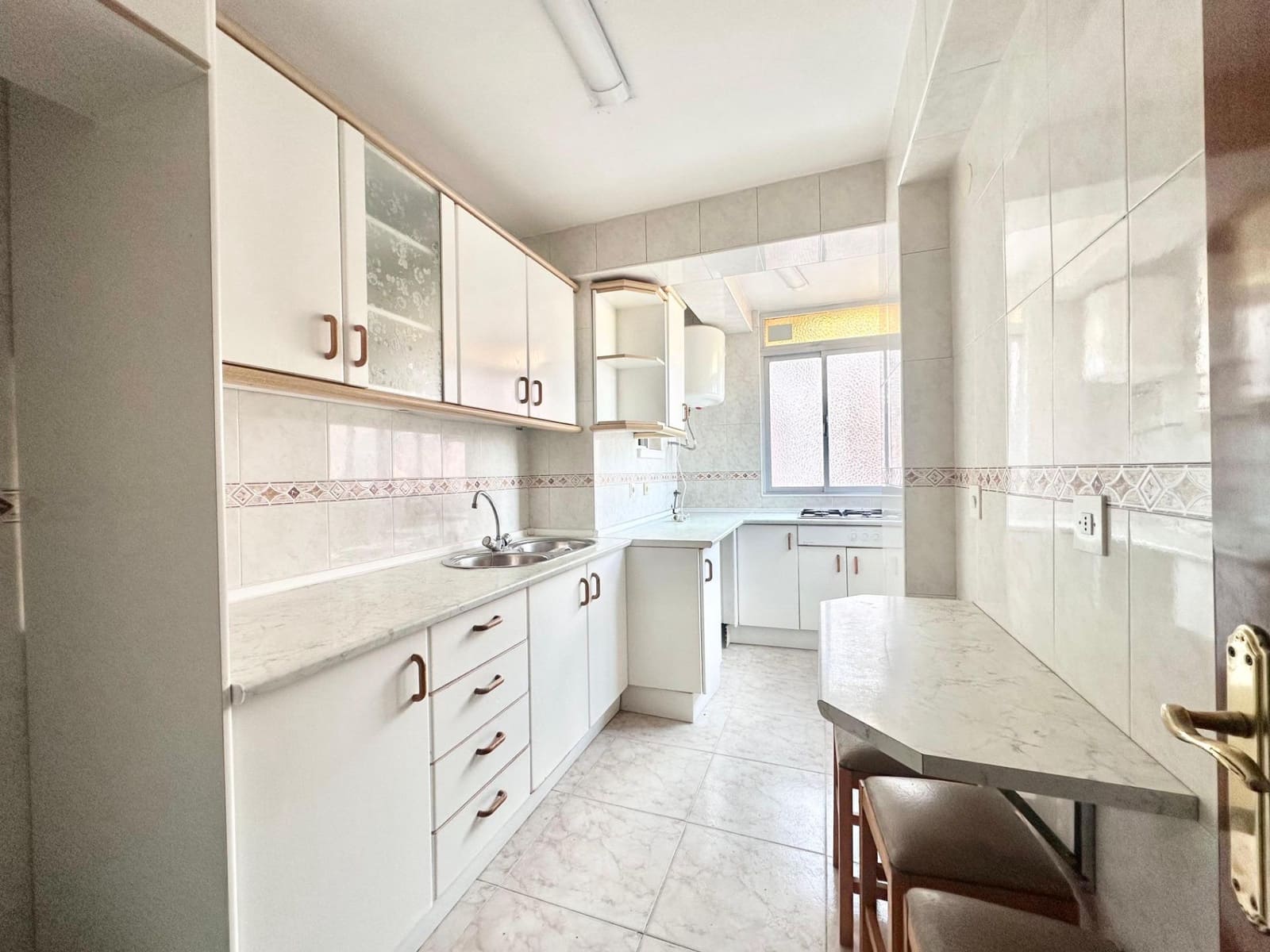 3 soverom Leilighet til salgs i Malaga by - € 242 000 (Ref: 9608158)