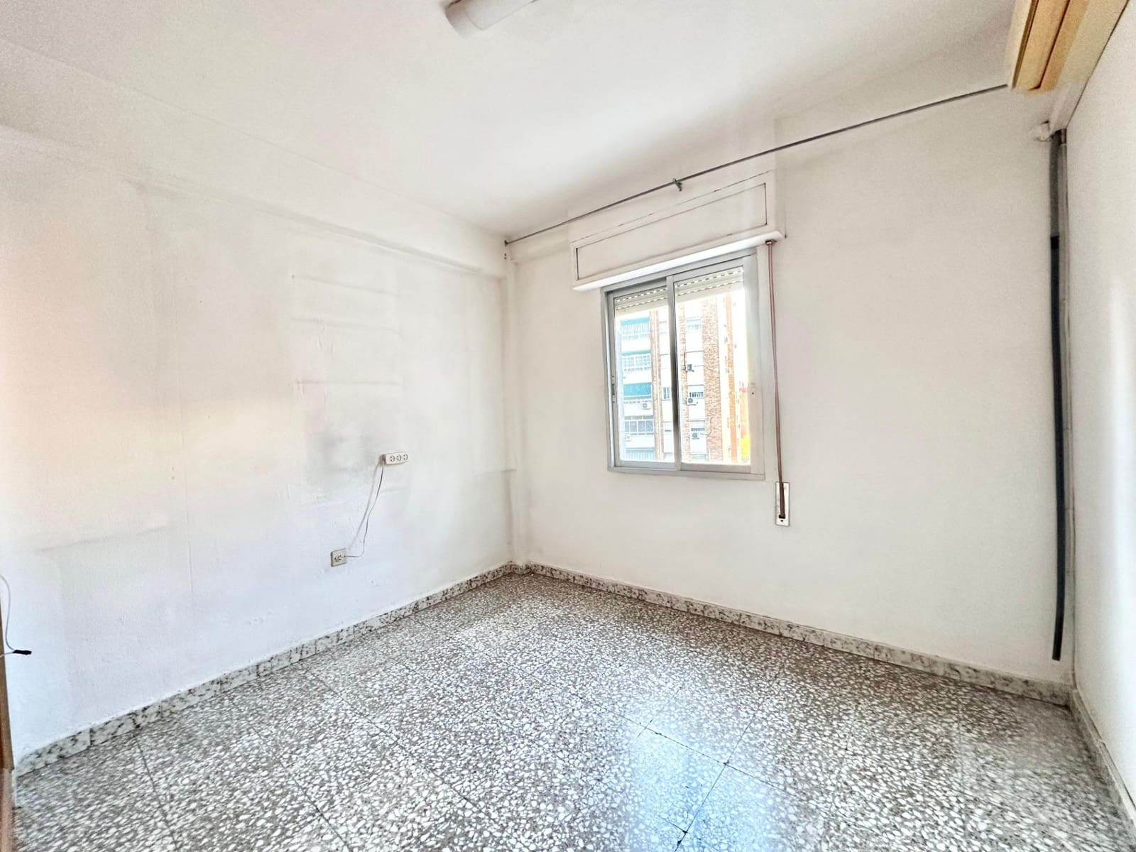 3 soverom Leilighet til salgs i Malaga by - € 242 000 (Ref: 9608158)