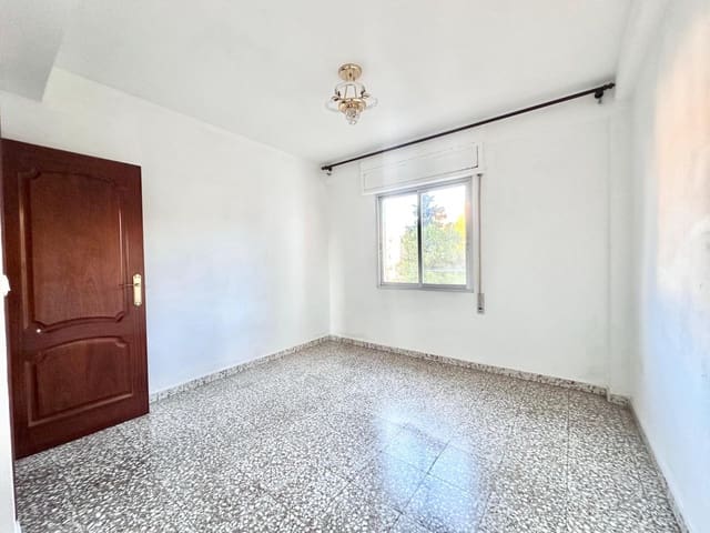 3 soverom Leilighet til salgs i Ciudad Jardín, Málaga by - € 242 000 (Ref: 9608158)