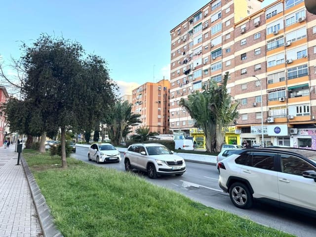 3 Zimmer Wohnung zu verkaufen in Cruz de Humilladero, Málaga Stadt - 219.000 € (Ref: 9619374)