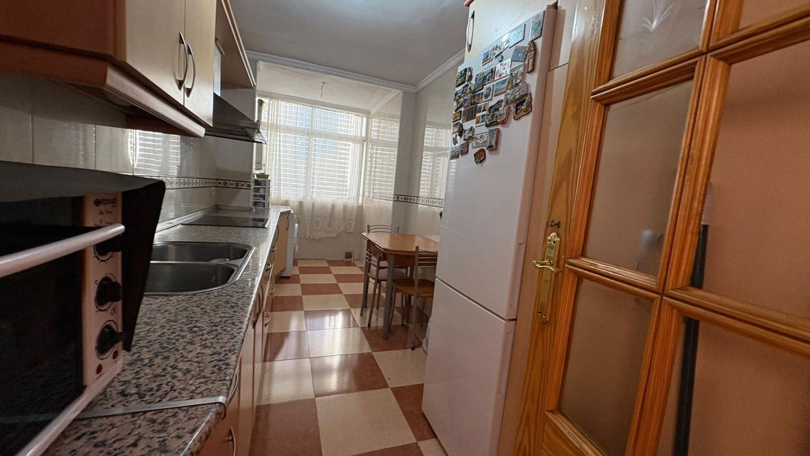 3 bedroom Flat for sale in Malaga city with pool garage - € 276,000 (Ref: 9625785)