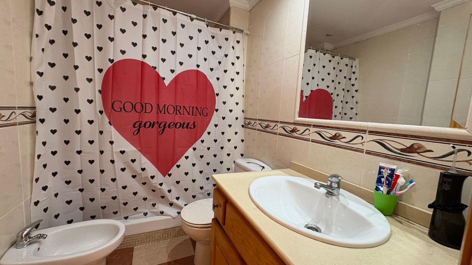 3 bedroom Flat for sale in Malaga city with pool garage - € 276,000 (Ref: 9625785)