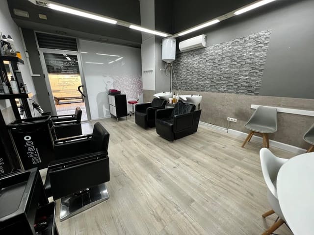 Comercial para arrendar em Málaga cidade - 1 000 € (Ref: 9627675)