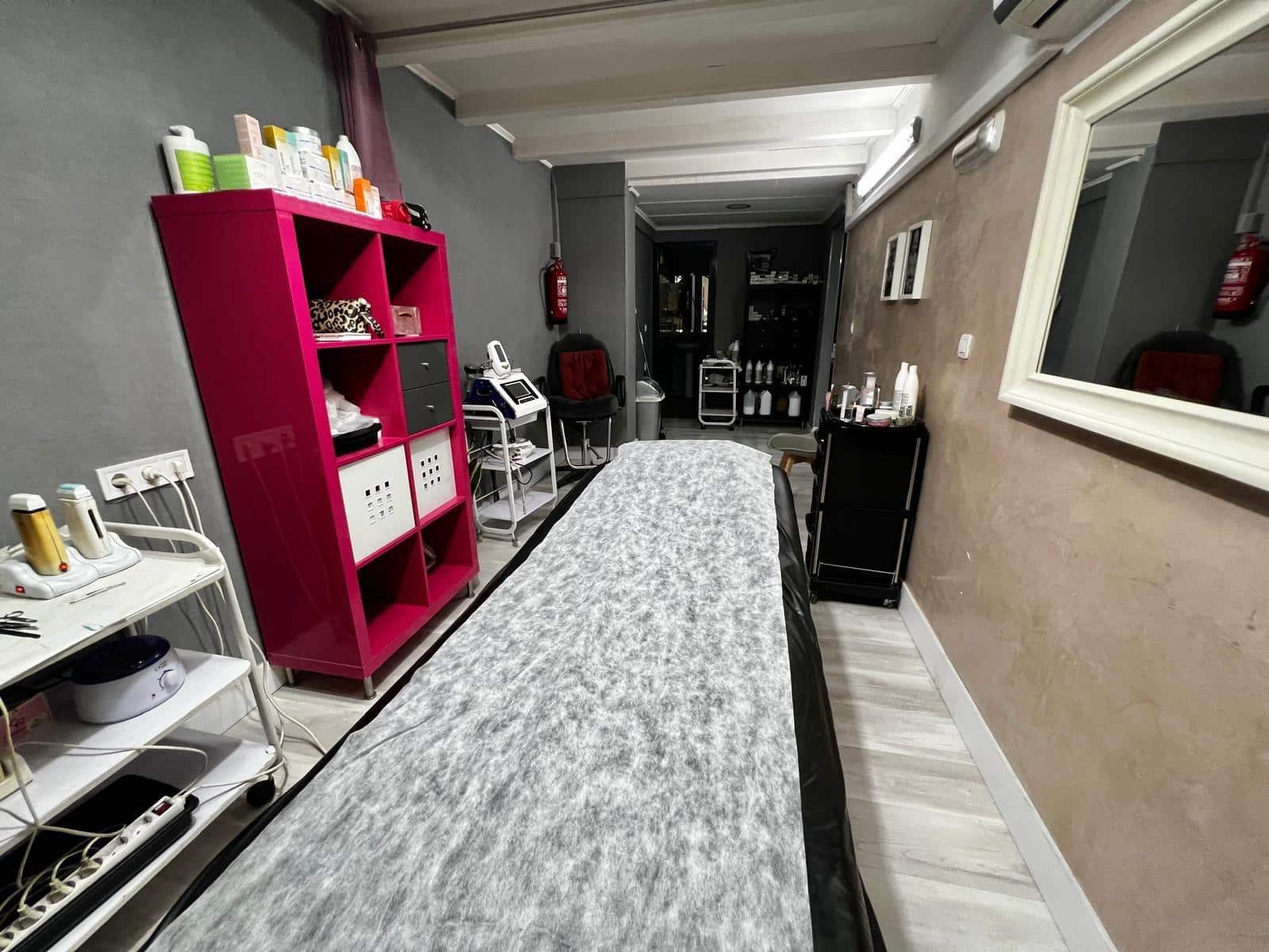 Comercial para arrendar em Malaga cidade - 1 000 € (Ref: 9627675)